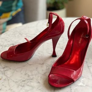 Giorgio Armani Size 38 heels